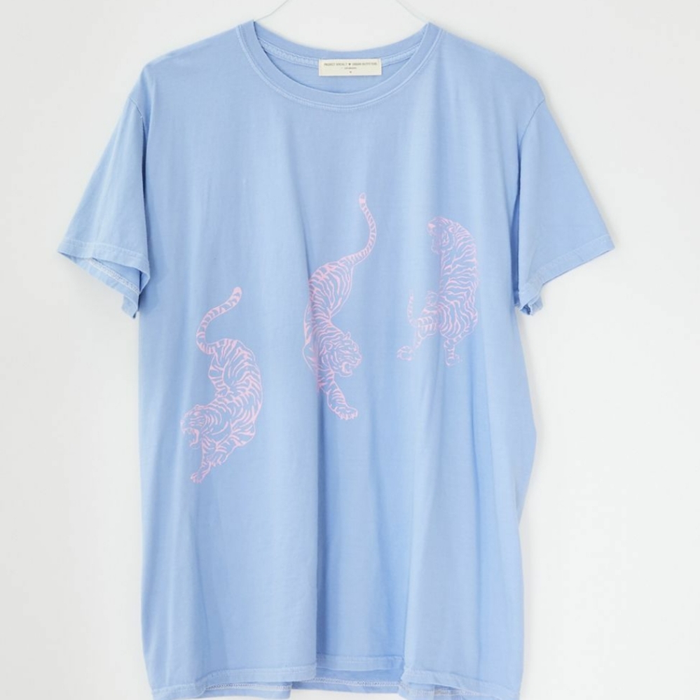 UO Project Social T Tiger Overdyed T-Shirt, S/M